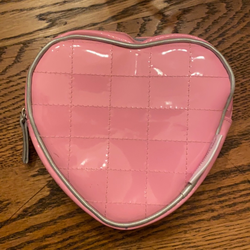 Pink Patent Quilted Front Heart Case with Gray Trim